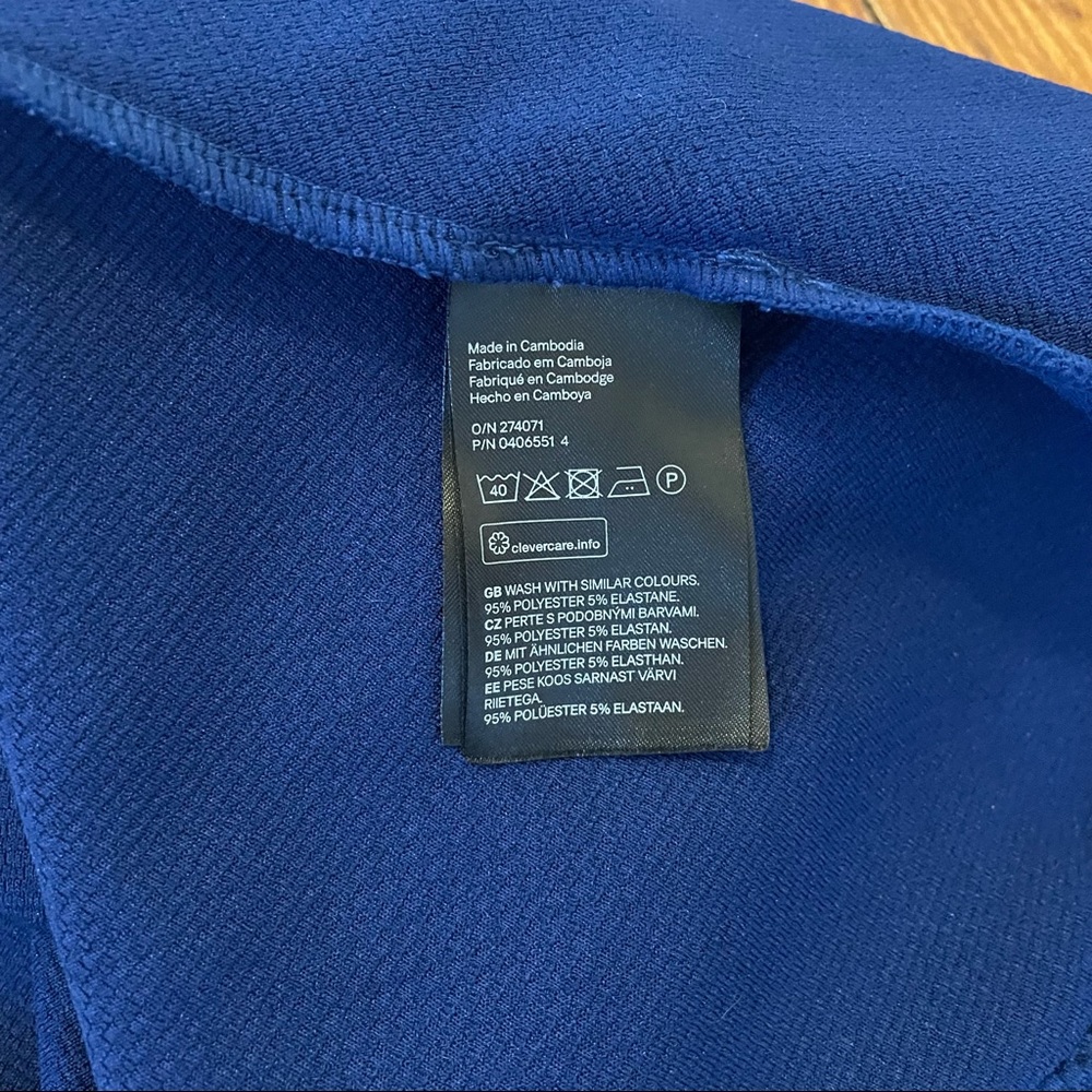 H&M High Neck Skater Dress - Picture 4 of 4